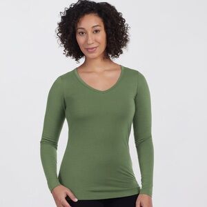 Woolx • Layla V-Neck long sleeve top